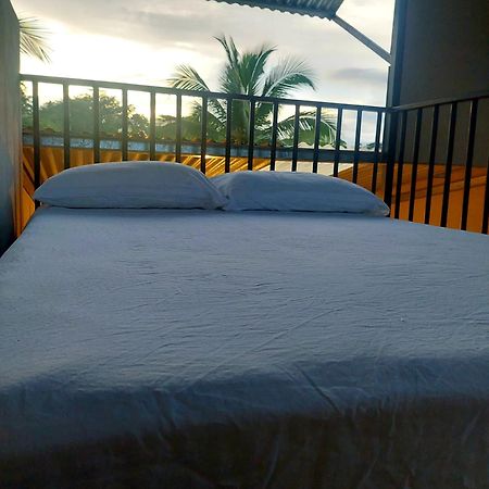 Bewak Cr Hotell Tortuguero Exteriör bild